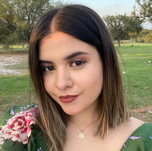 Meet your Posher, Haley josette